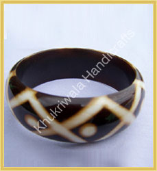 Ladies Fashion Bangles